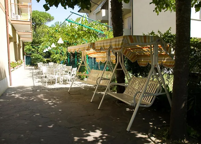 Carezza فندق