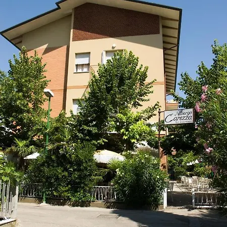 Hotel Carezza 2*